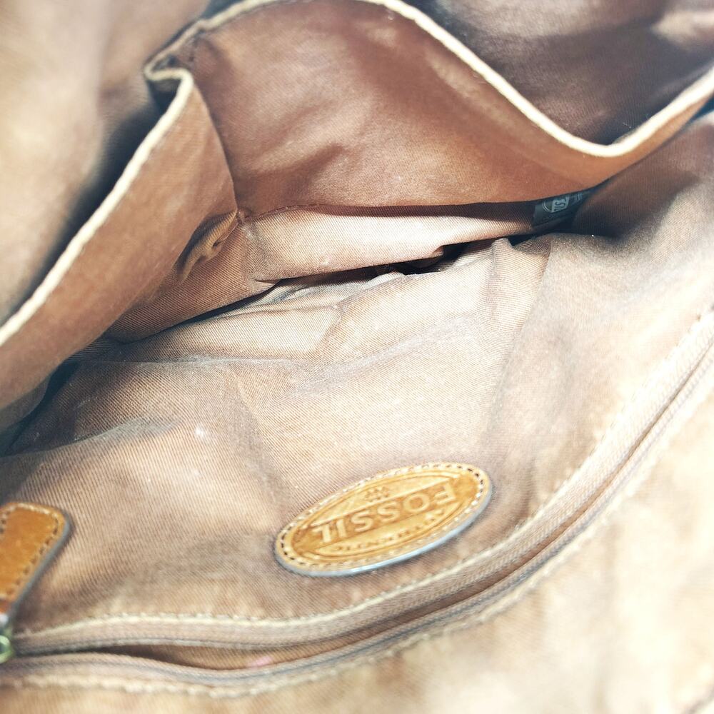 Fossil Crossbody Tan Leather Purse Bag Minimalist Chic Boho Western - Picture 10 of 14